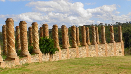 The quixotic creations of Bob Cherry